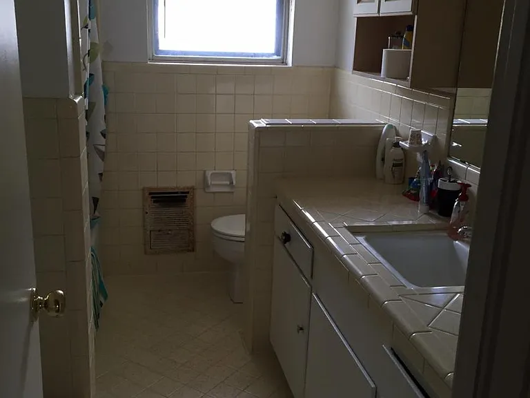 1512 Meandering Way — Photo 7