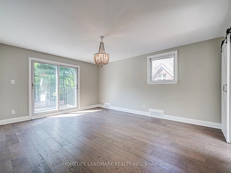7 Knightswood Rd — Photo 23