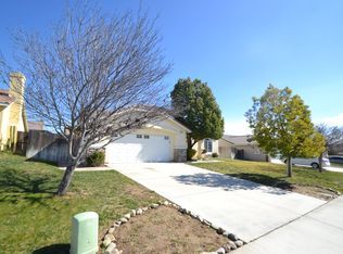936 Pepper Ln, Banning, CA 92220
