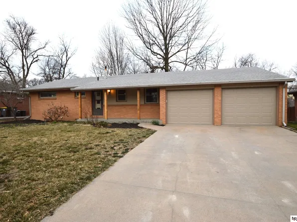 925 El Avado Ave, Lincoln, NE 68504