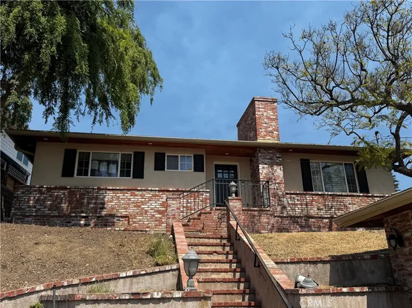 3154 Vista Del Mar Dr, Glendale, CA 91208