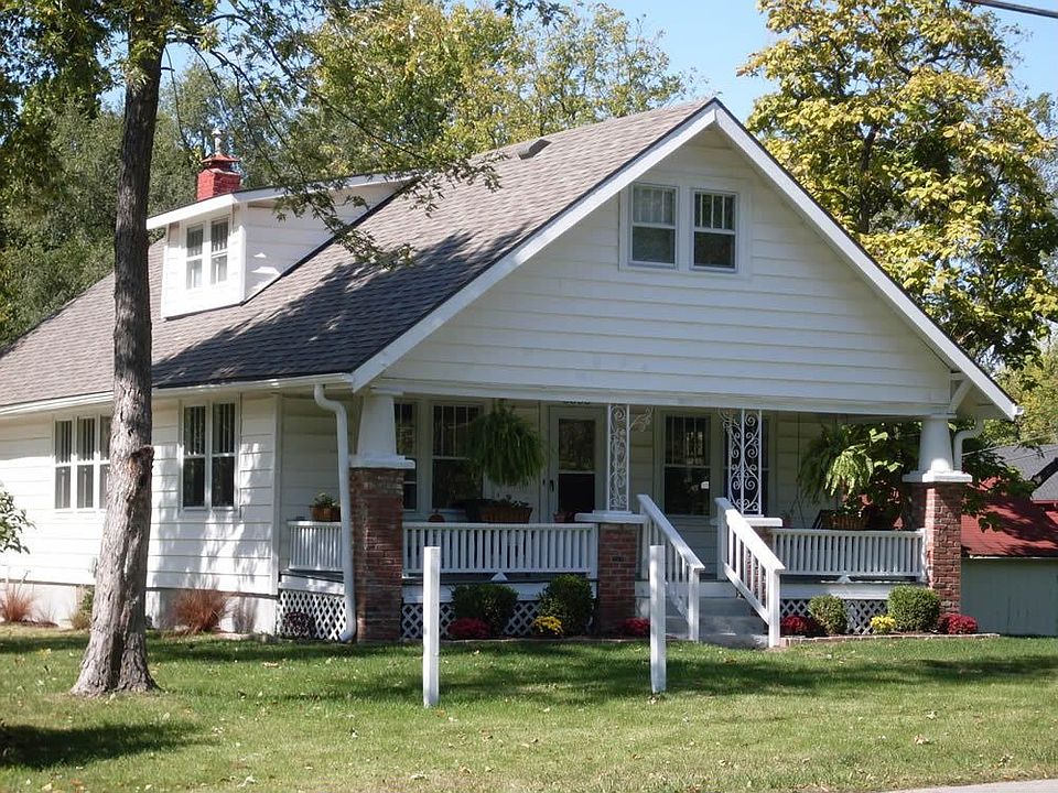 Charming Craftsman Bungalow