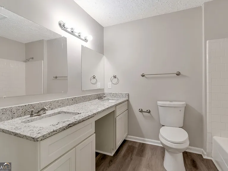 1507 Planters Ridge Ln — Photo 9
