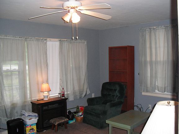 4th image of 1608 Archbold Ave NE