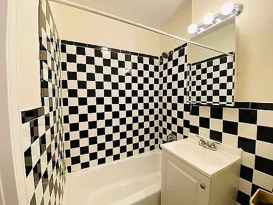 Rented by Crosstown Apartments NYC | media 8