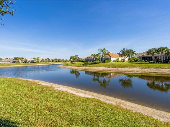3rd image of 15054 Estuary Cir