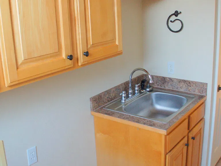 4747 W Mayflower Ct — Photo 17