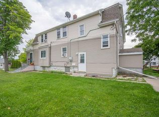 420 Menomonee Ave, South Milwaukee, WI 53172