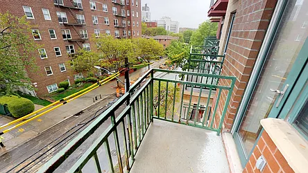 Rented by Metro Garden Realty NYC
