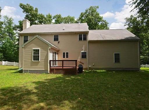 2nd image of 2 Riffles Ln