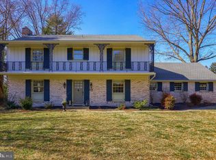 1555 Mission Rd, Lancaster, PA 17601