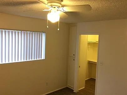 4162 Estrella Ave #3 — Photo 15
