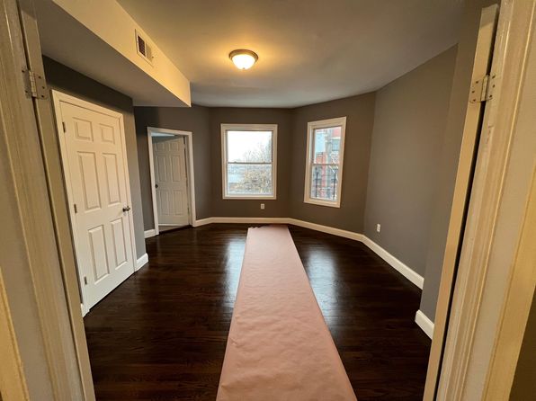 677 S 17th St APT 2-3