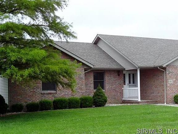 2nd image of 80 Wren Dr