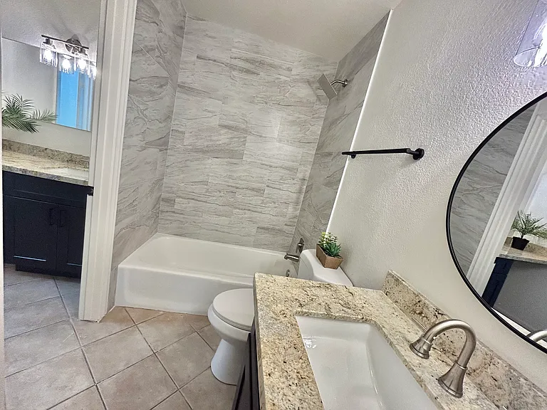 765 N Arrowhead Dr #1 — Photo 7