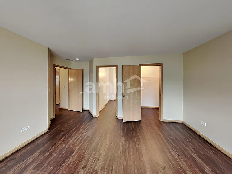 2505 Paradise Cir — Photo 10