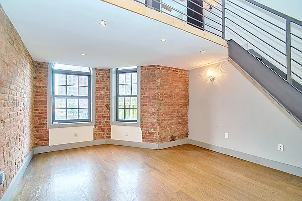Rented by Keller Williams NYC | media 6