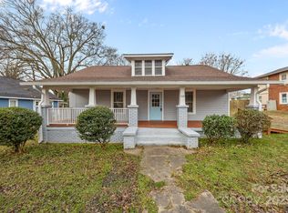 1312 Wilson W Lee Blvd, Statesville, NC 28677