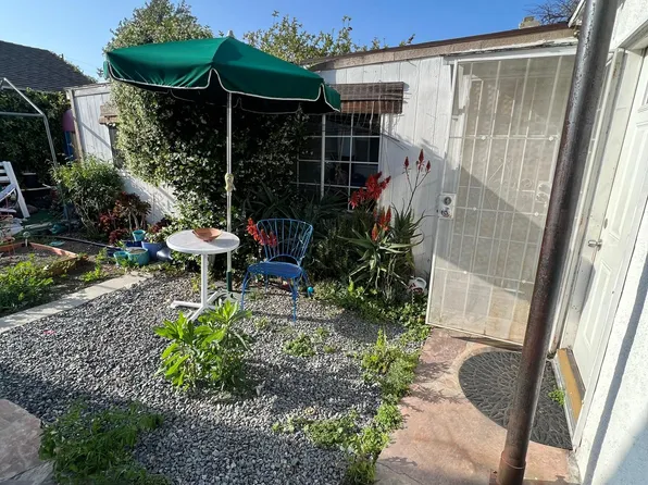 8951 Kramerwood Pl, Los Angeles, CA 90034