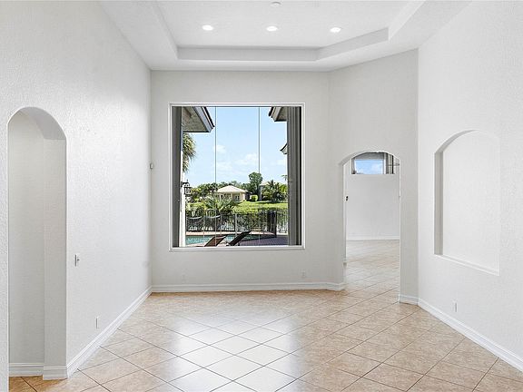 5th image of 12465 NW 76th Street