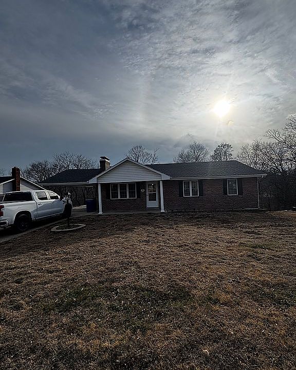 1st image of 2704 Mohawk Dr