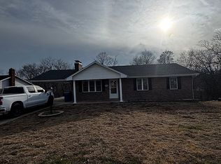 2704 Mohawk Dr, Jefferson City, MO 65101