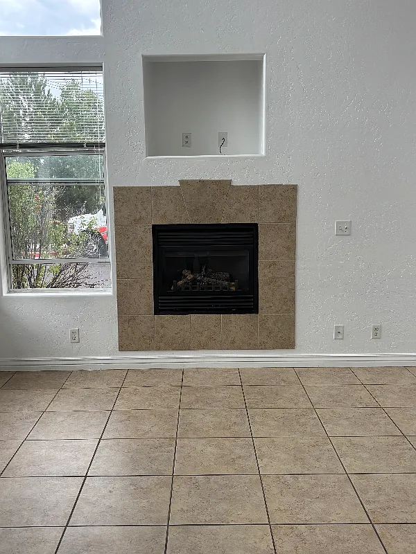 4 bed, 3.5 bath, 2200 sqft, $2,950 — Photo 4