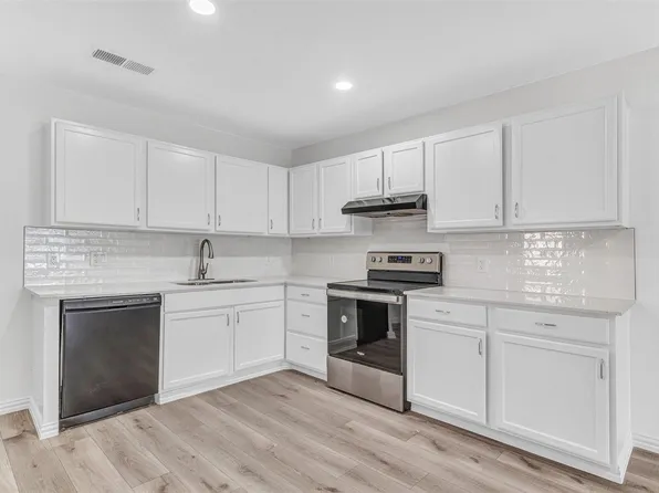 4330 Forest Point Dr, Garland, TX 75043