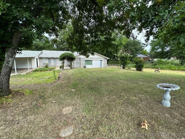 110 E Hickory Hill Rd, Sapulpa, OK 74066