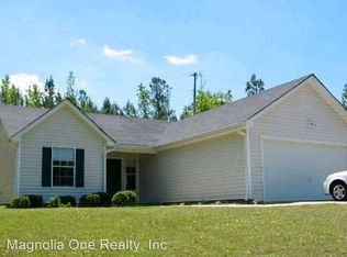 128 Hunters Lake Dr, Villa Rica, GA 30180