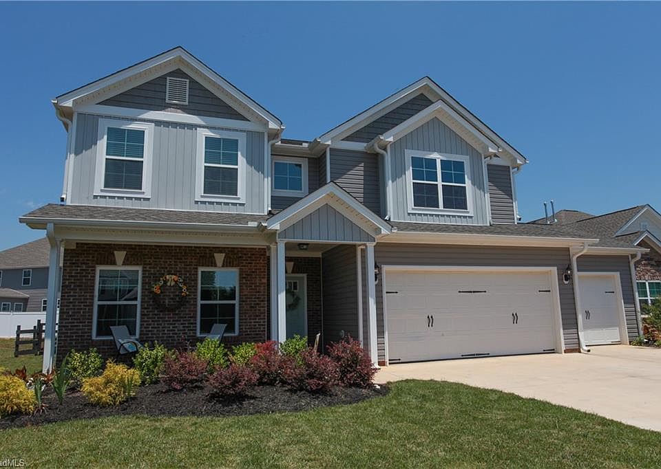 1st image of 9 Cloverfield Ct