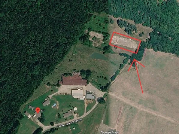 828 Yellow Jacket Rd, Denison, TX 75020
