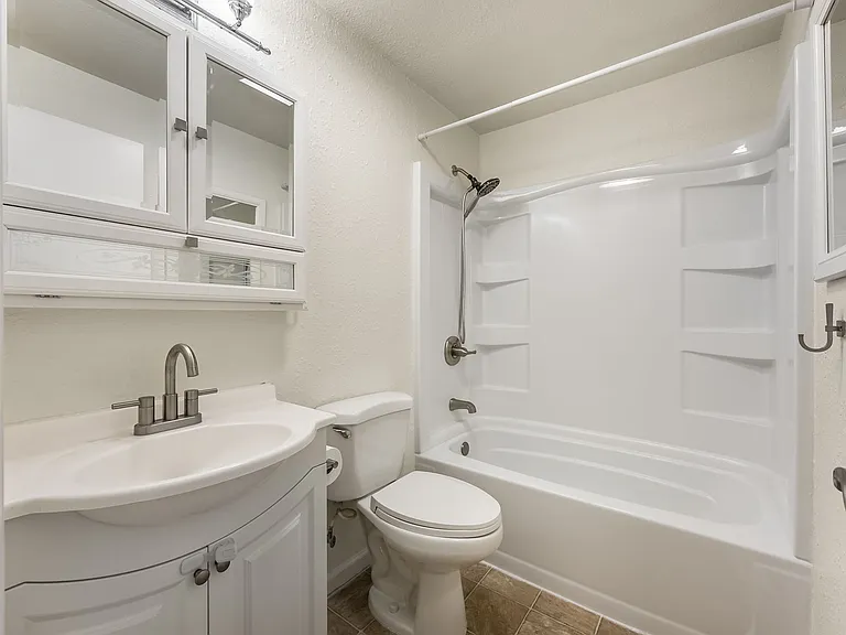 1222 Pierce St — Photo 15