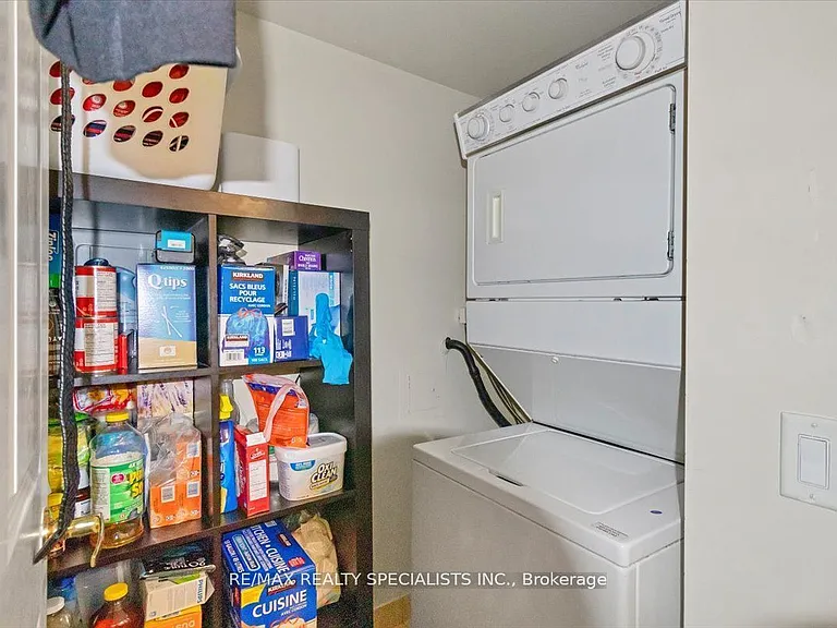 25 Kingsbridge Garden Cir #1720 — Photo 27