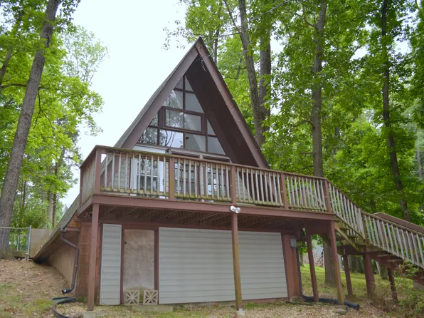 192 Locust Grove Rd, Front Royal, VA 22630