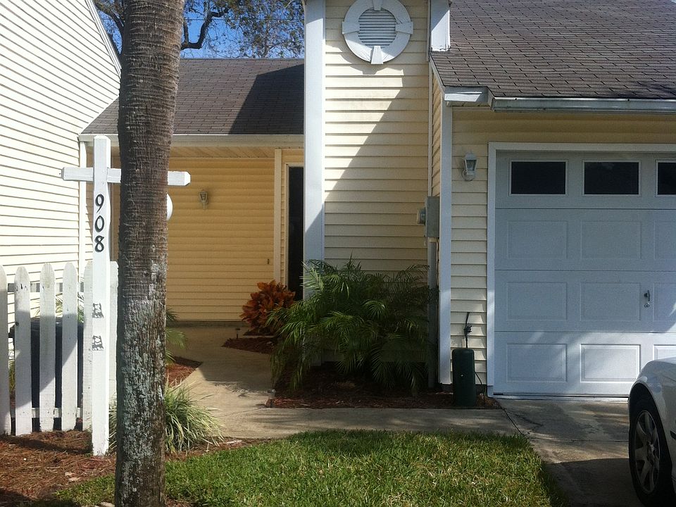 1st image of 908 Ashley Ct