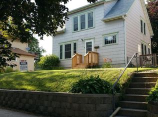 1795 Hague Ave, Saint Paul, MN 55104