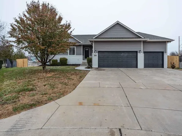 10910 W Atlanta Cir, Wichita, KS 67215