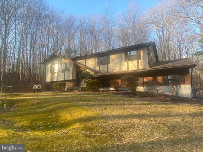 3364 Parker Ln, East Stroudsburg, PA, 18301