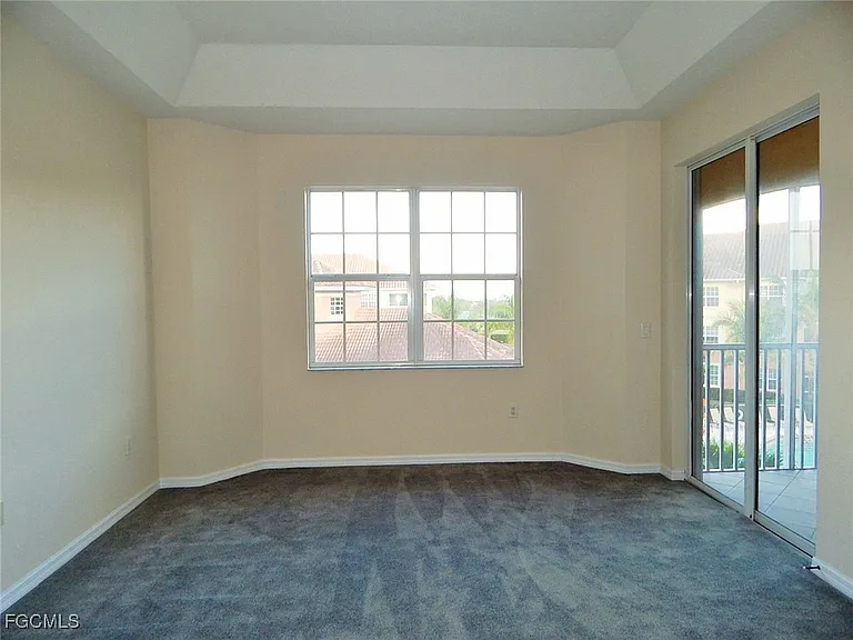 1113 Van Loon Commons Cir #304 — Photo 9