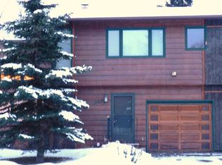 2072 Stonegate Cir, Anchorage, AK 99515