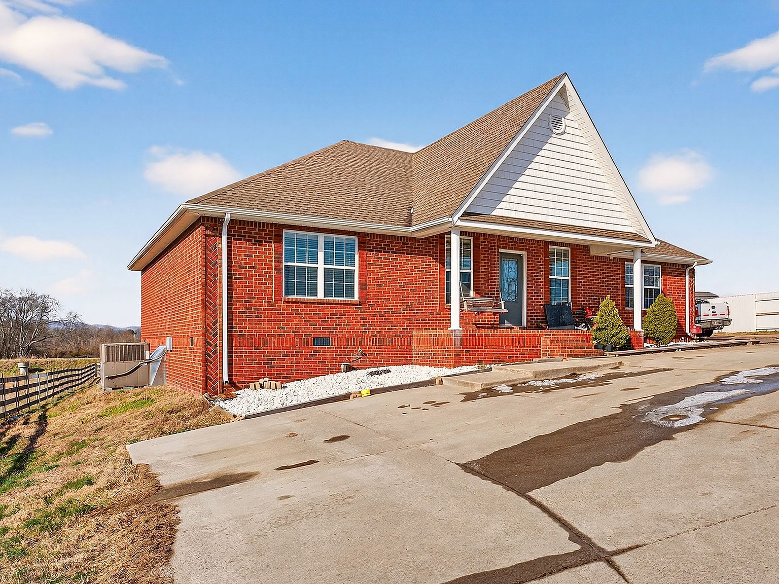 1031 Meridian Dr, Castalian Springs, TN 37031 | MLS #3121822 | Zillow
