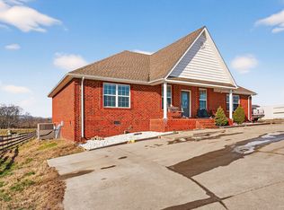 1031 Meridian Dr, Castalian Springs, TN 37031