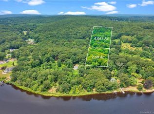 33 Massapeag Side Rd, Uncasville, CT 06382