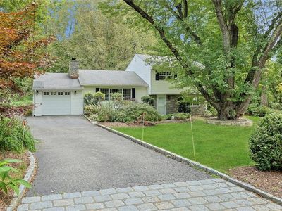 21 Meadowbrook Road, Pleasantville, NY, 10570