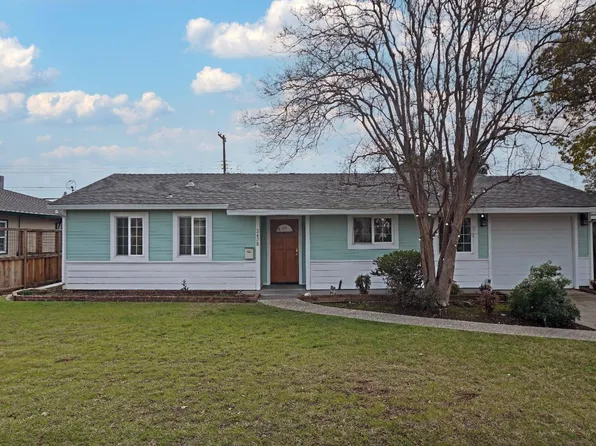 3428 Windsor Dr, Sacramento, CA 95864