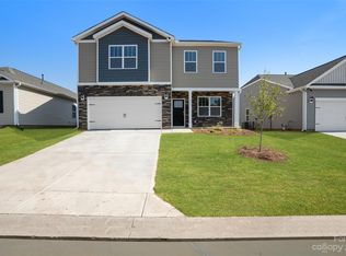 63 Lance Forest Rd, Fletcher, NC 28732