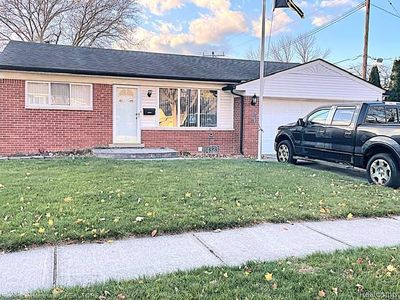 14323 Sunset St, Livonia, MI, 48154
