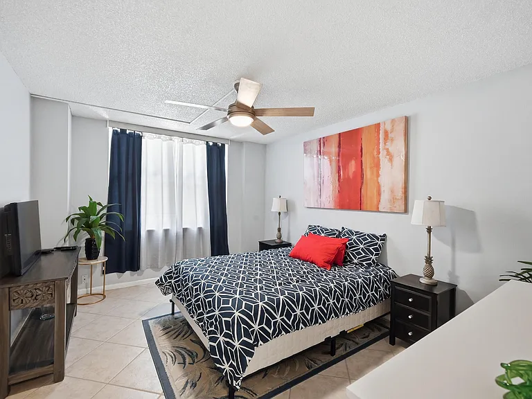 5200 N Ocean Blvd #203B — Photo 17