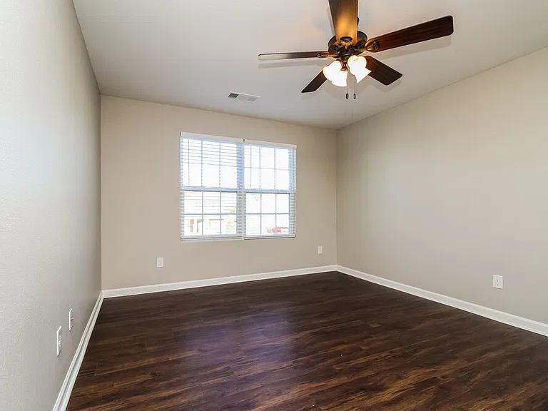 3511 Pitchers Ln — Photo 10